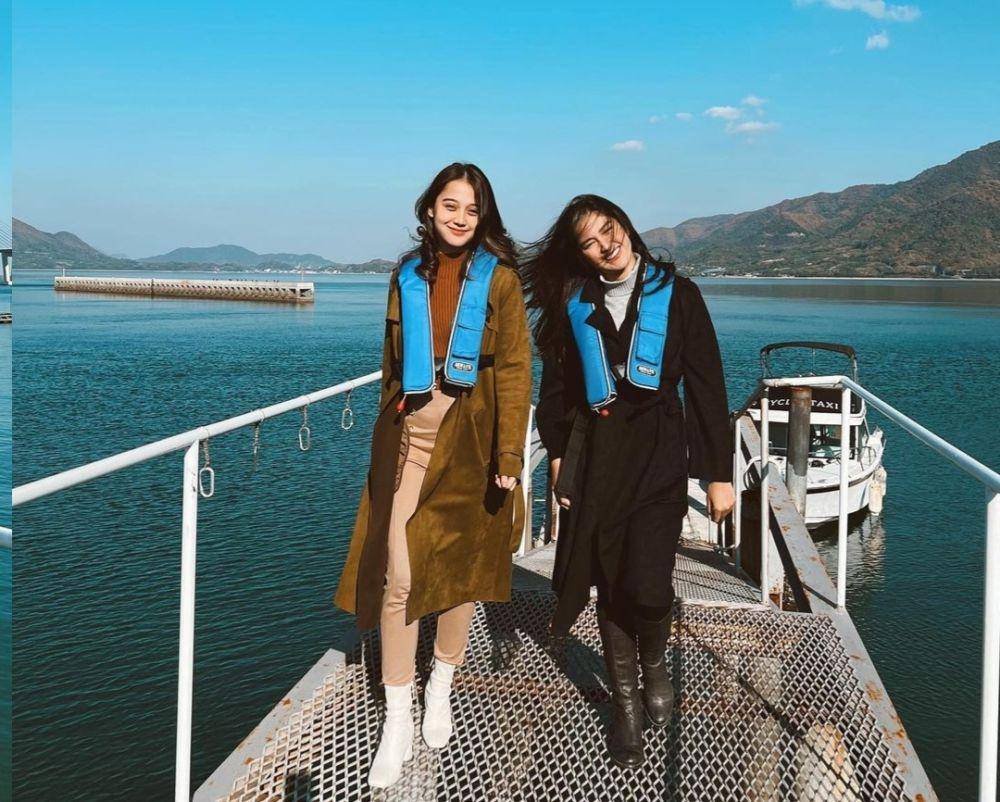Ochi Rosdiana bersama Esta Pramanita (instagram.com/ochi24)