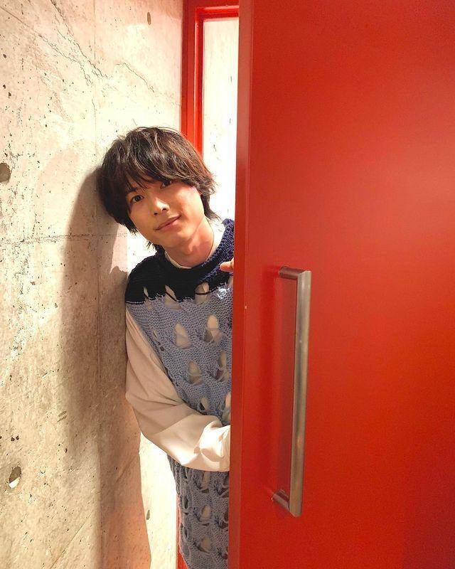 Hokuto Matsumura (instagram.com/suzumenotojimari_official)