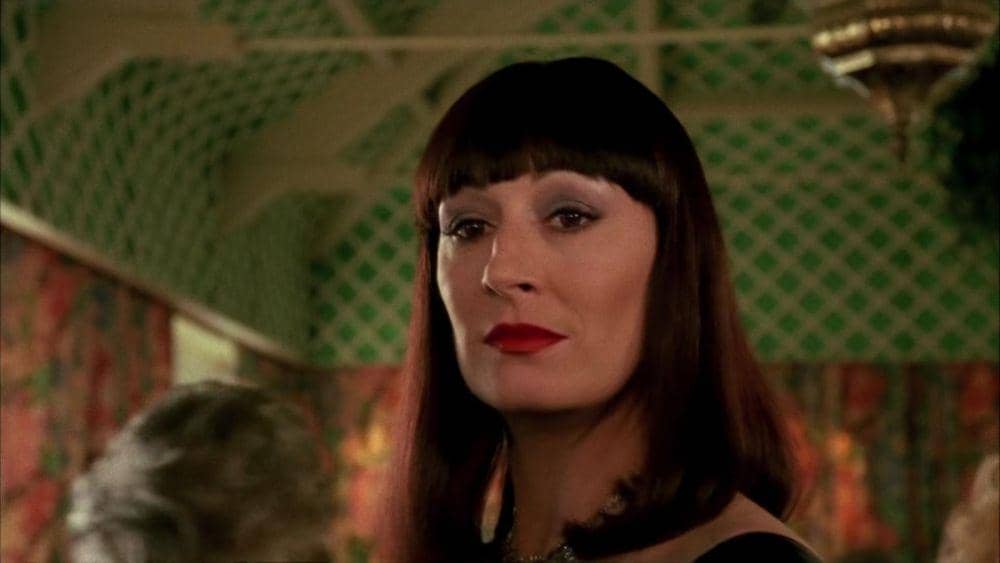 sosok Anjelica Huston dalam film The Witches (dok. Warner Bros. Pictures/The Witches)