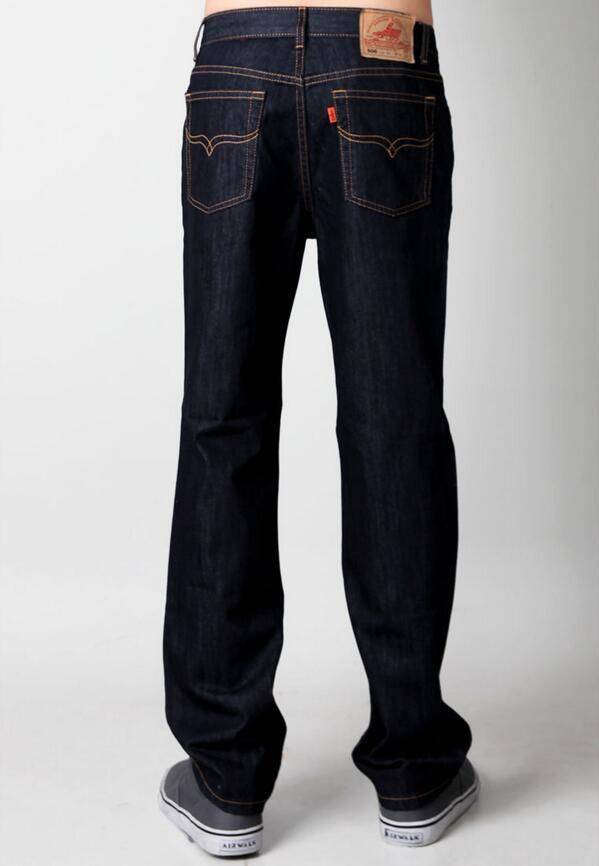 Lea Jeans (twitter.com/leajeans)