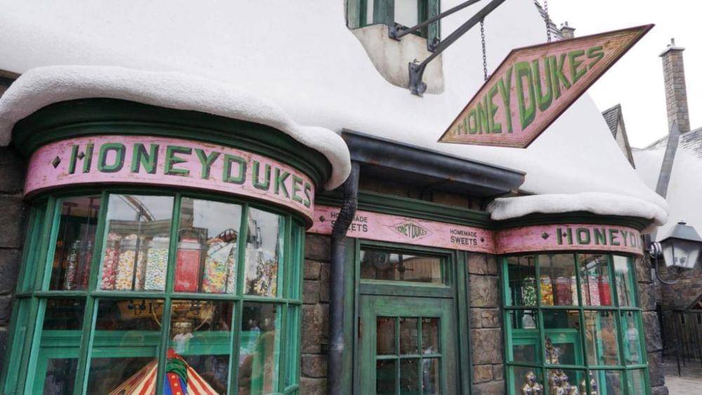 Honeydukes (dok. Wizarding World)