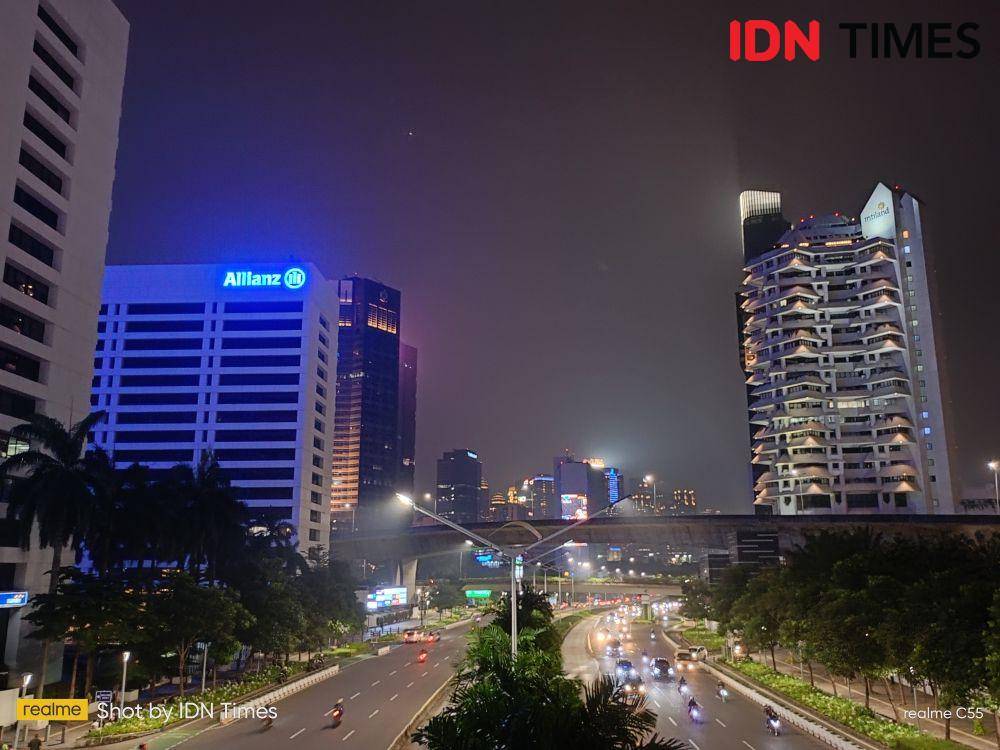 hasil jepretan low light realme C55 NFC (dok. IDN Times/Fatkhur Rozi)