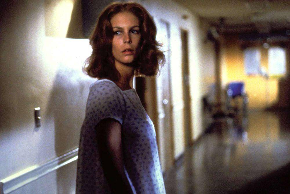 Jamie Lee Curtis dalam film Halloween (dok. Compass International Pictures/Halloween)