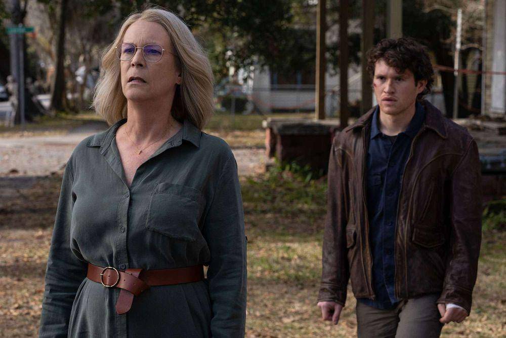 Jamie Lee Curtis dan Rohan Campbell dalam film Halloween Ends (dok. Universal Pictures/Halloween Ends)