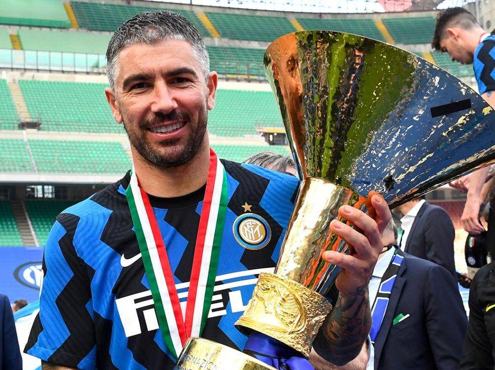 potret Aleksandar Kolarov  (twitter.com/Inter)