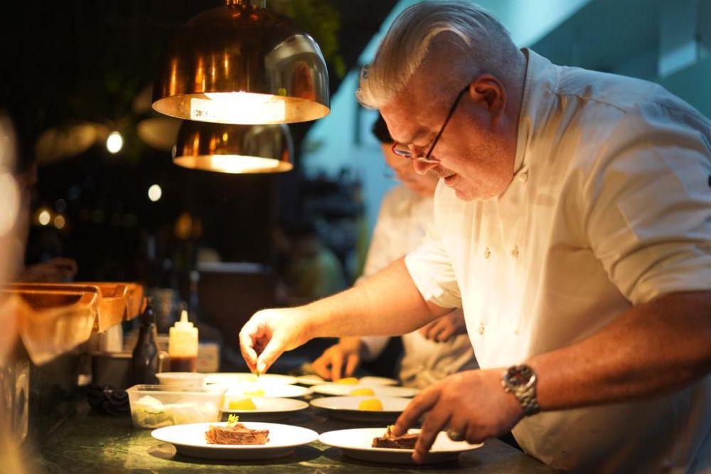 Kitchen Takeover Botanica Dining, Chef Alex Ensor Sajikan Menu Spesial