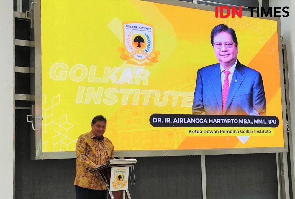 Ketua Umum Partai Golkar Airlangga Hartarto di acara Golkar Institute (IDN Times/Yosafat Diva Bayu Wisesa)