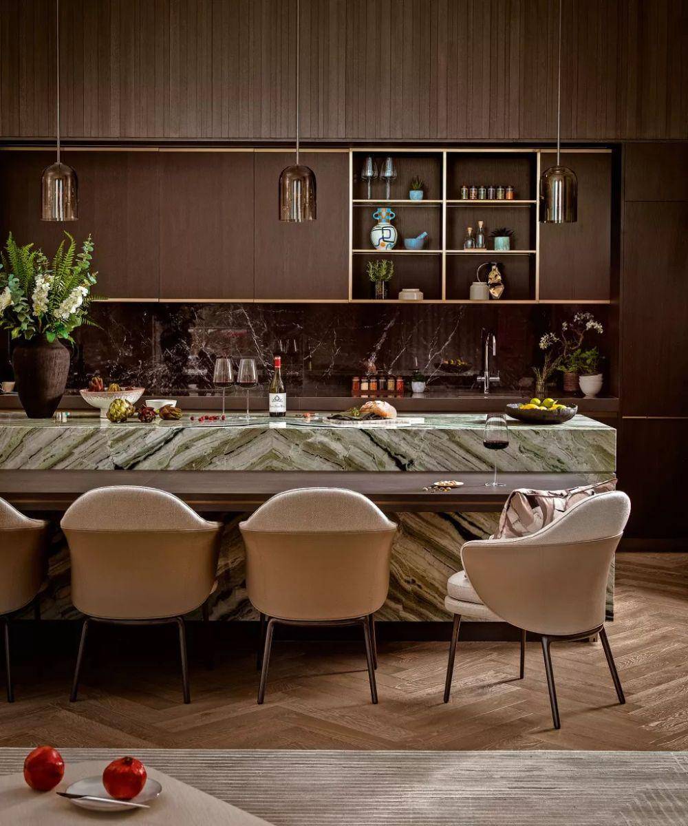 inspirasi tampilan dapur desian ultra-modern (homesandgardens.com)