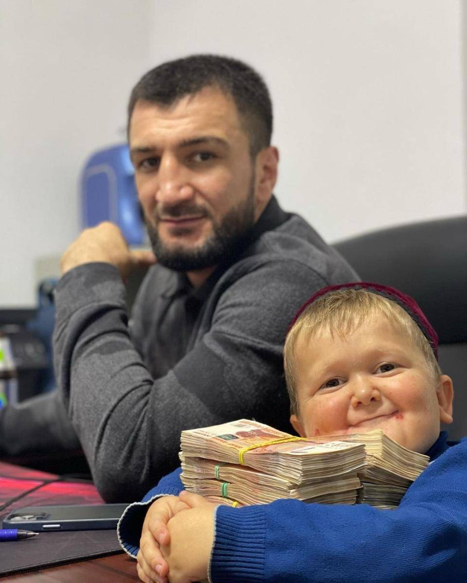 Hasbulla Magomedov (instagram.com/hasbulla.hushetskiy)