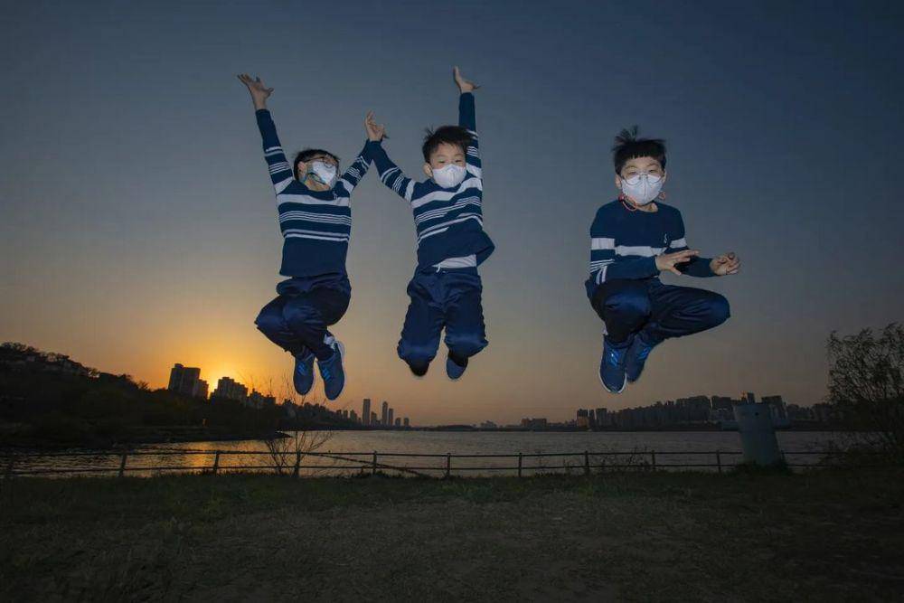 Daehan, Minguk dan Manse (instagram.com/songilkook)