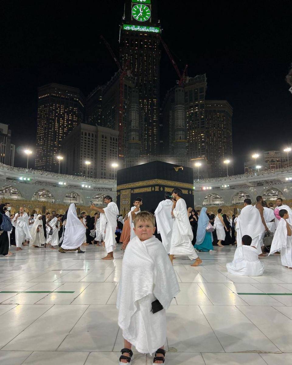 Hasbulla Magomedov (instagram.com/hasbulla.hushetskiy)