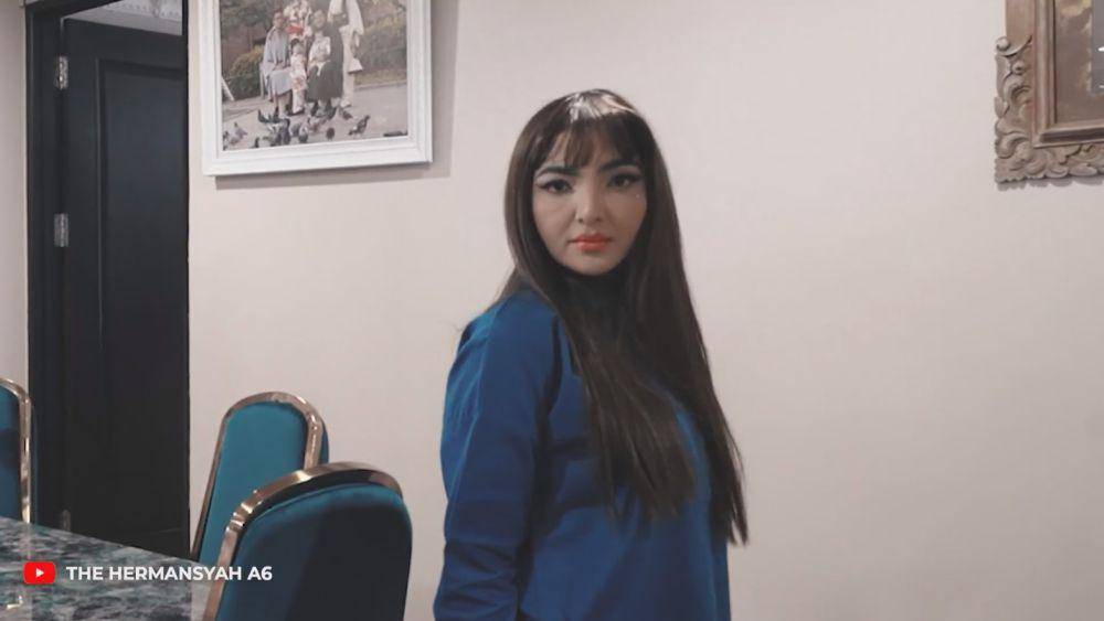 Ashanty dandan mirip Lisa (YouTube.com/The Hermansyah A6)