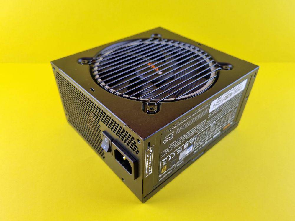 PSU atau catu daya berkualitas akan membuat PC lebih awet. (unsplash.com/Andrey Matveev)