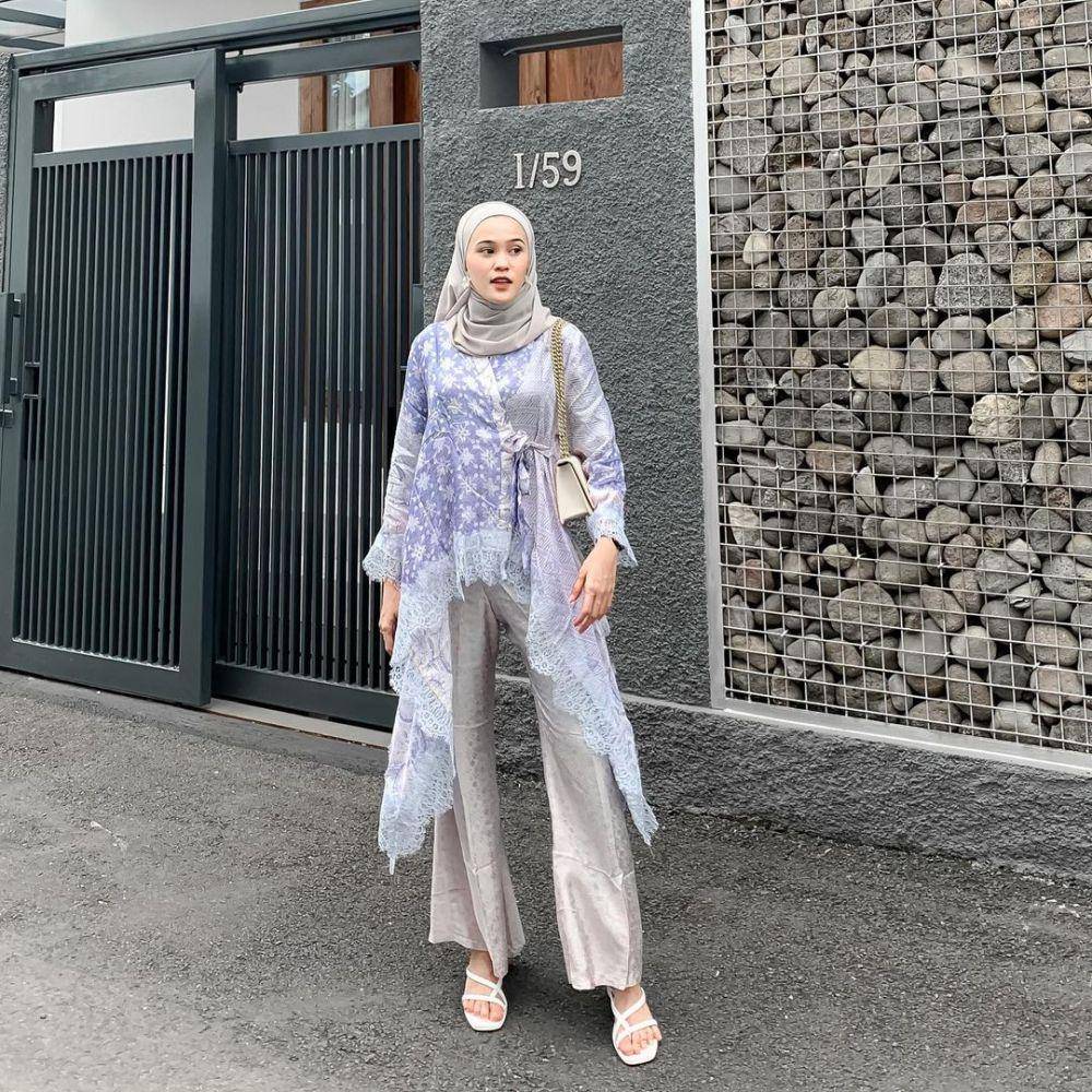 inspirasi OOTD kondangan yang simpel nan elegan (instagram.com/fadhillakhaerunisa)