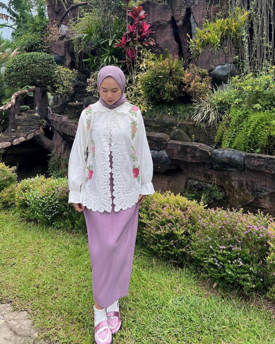 inspirasi OOTD kondangan yang simpel nan elegan (instagram.com/niranovianti)
