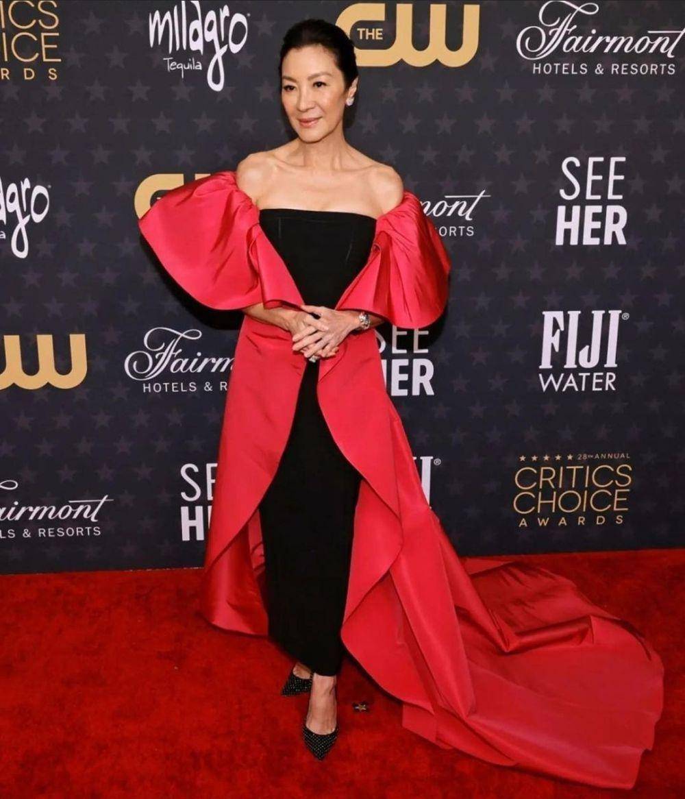 Michelle Yeoh (instagram.com/michelleyeoh_official)