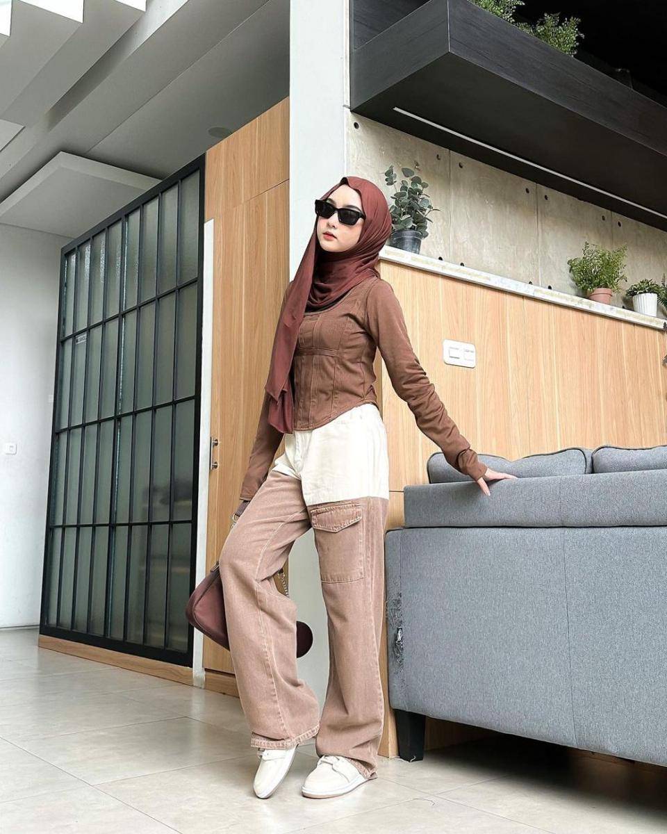 Potret OOTD (Instagram.com/nabilahcil)