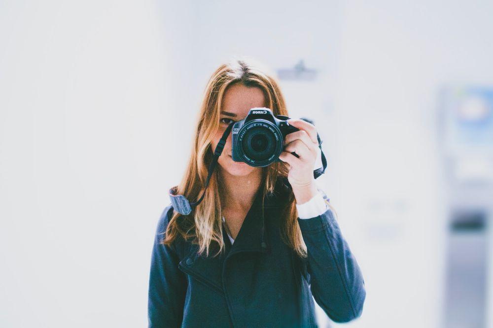 10 Hal Ini Bisa Mengurangi Umur Baterai DSLR, Hindari ya!