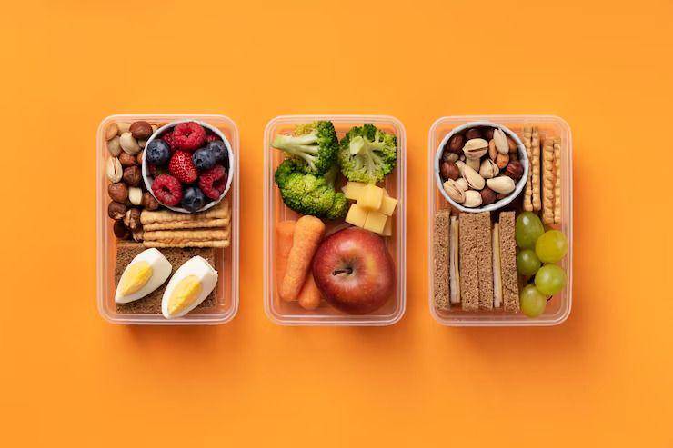 ilustrasi meal prep (freepik.com/freepik)