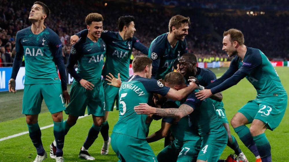 Tottenham Hotspur kalahkan Ajax 3-2 pada leg kedua semifinal Liga Champions 2018/2019. (uefa.com)