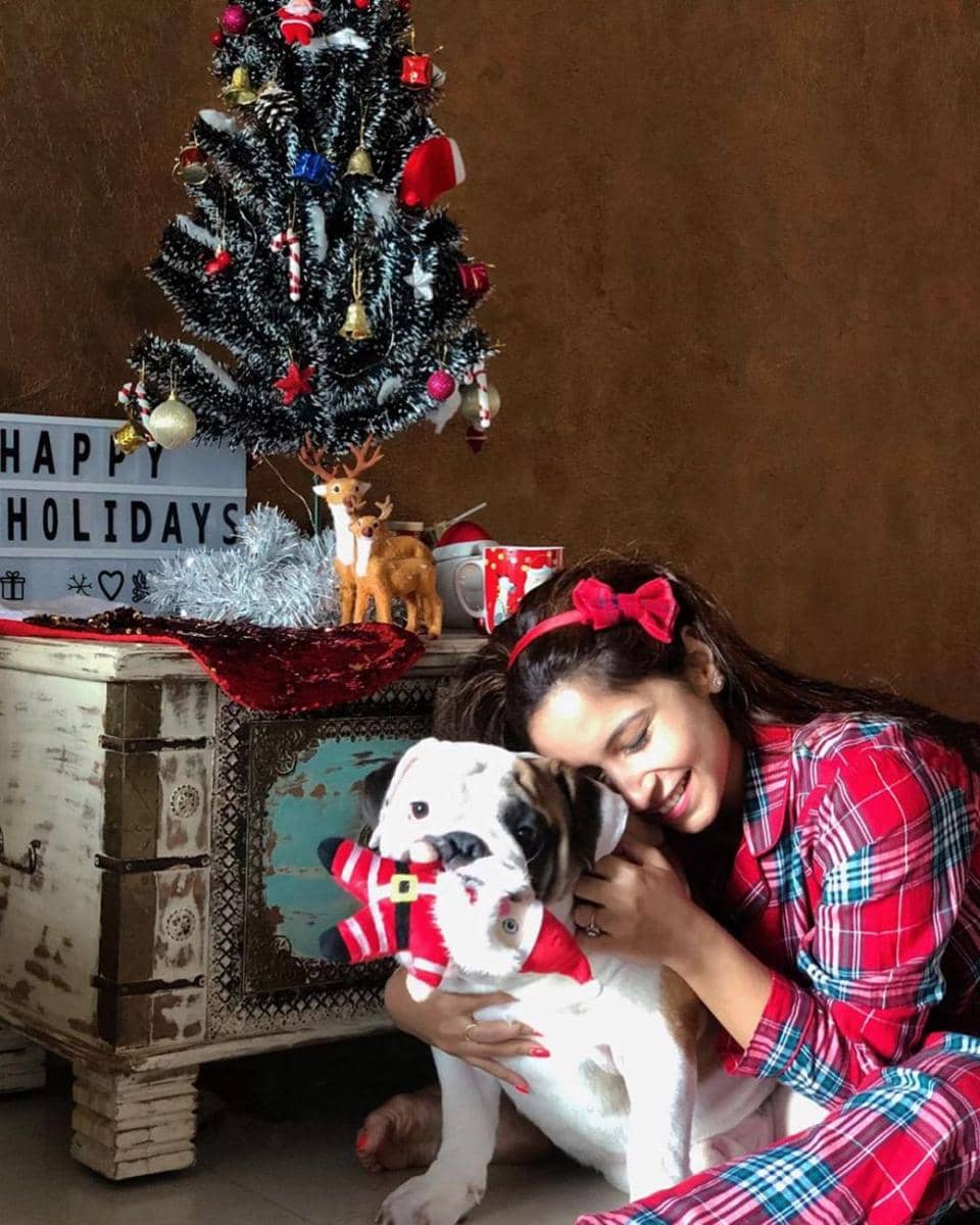 Vinny Arora dan anjingnya (instagram.com/vinnyaroradhoopar)