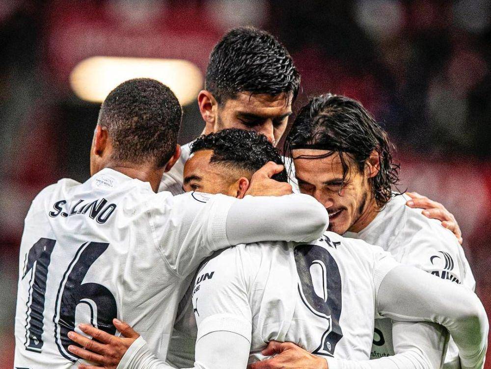 Para pemain Valencia merayakan gol. (instagram.com/valenciacf)