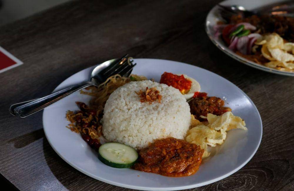 ilustrasi nasi katok (unsplash.com/Aldrin Rachman Pradana)