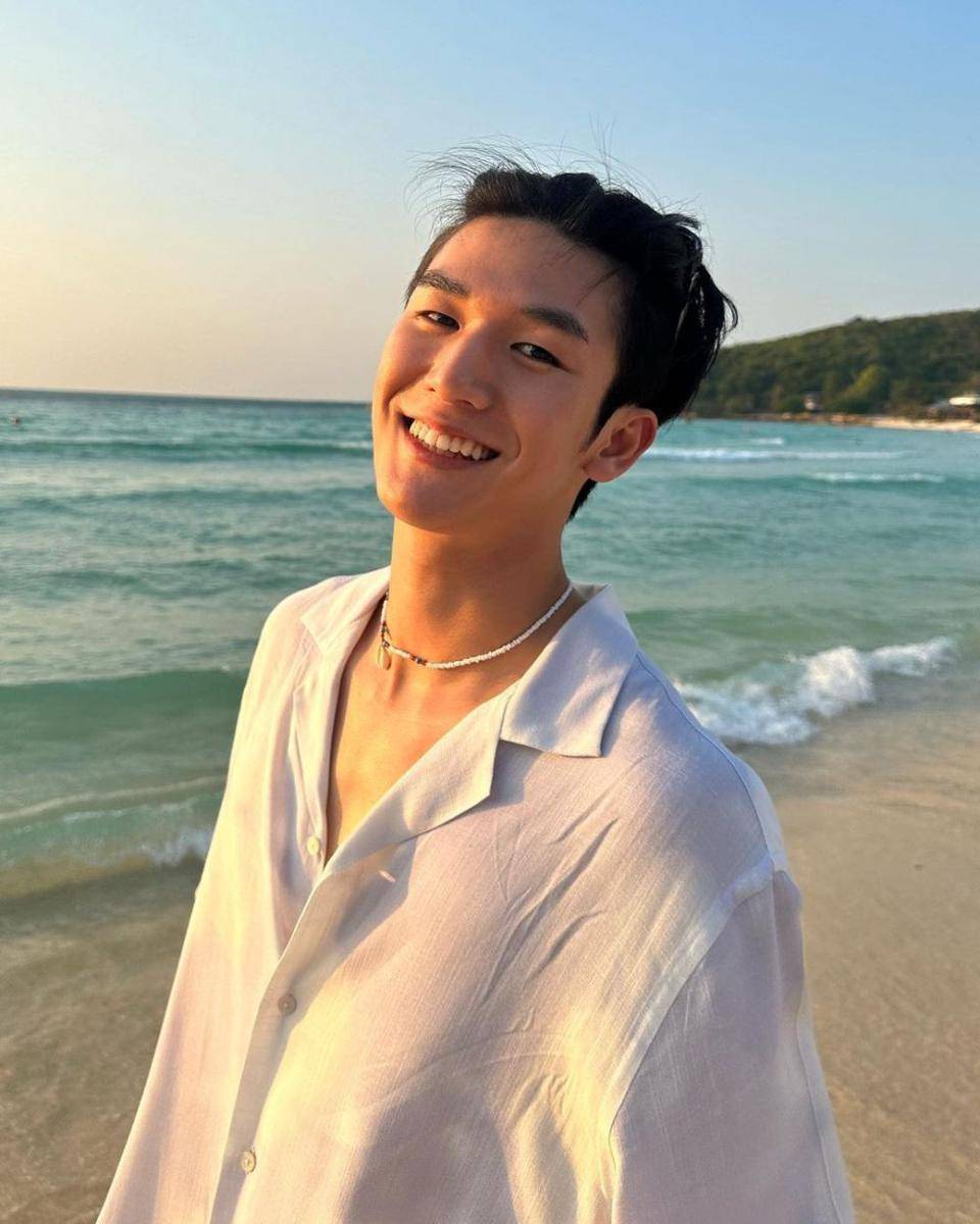 Mos Panuwat (instagram.com/moslhong)