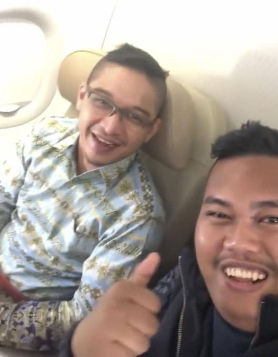 Ajudan Pribadi bersama Pasha "Ungu" (instagram.com/ajudan_pribadi)
