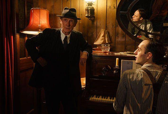 cuplikan film Living (dok. Sony Classics/ Living)