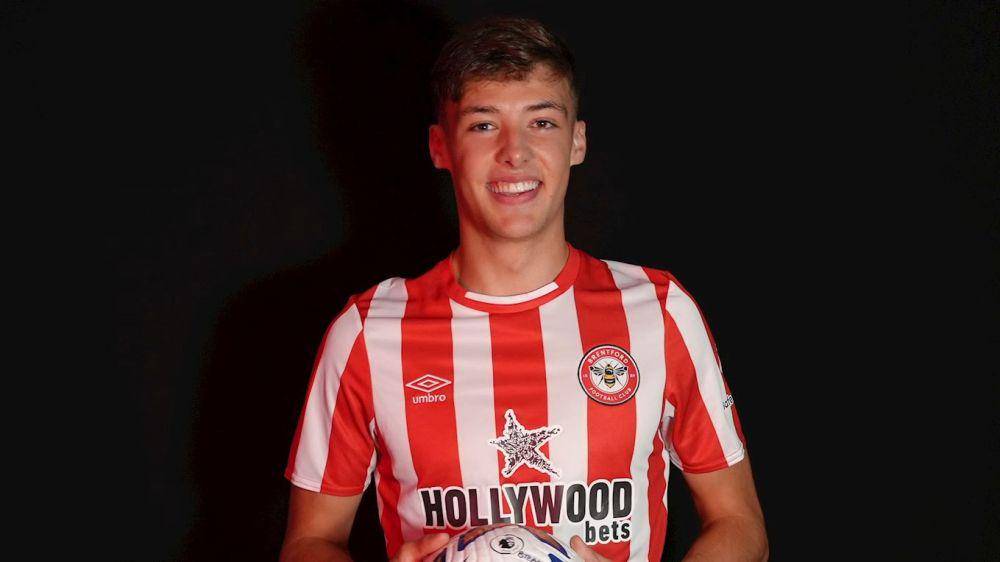 Aaron Hickey (brentfordfc.com)