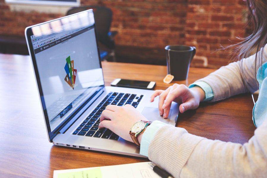 Ilustrasi desain grafis (Pexels.com/Startup Stock Photos)