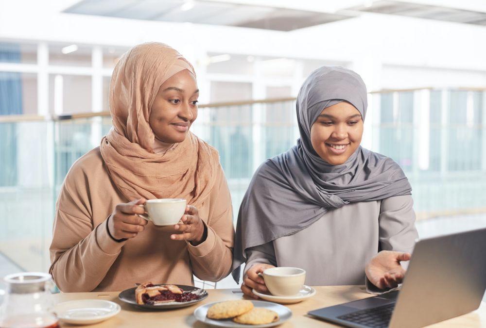 30 Ucapan Selamat Berbuka Puasa, Bikin Makin Akrab dan Hangat!