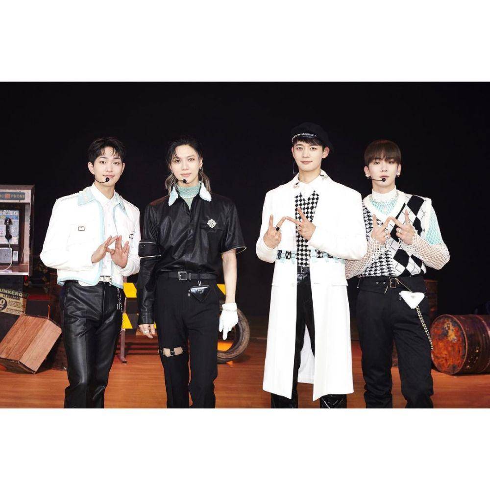 SHINee (instagram.com/shinee)