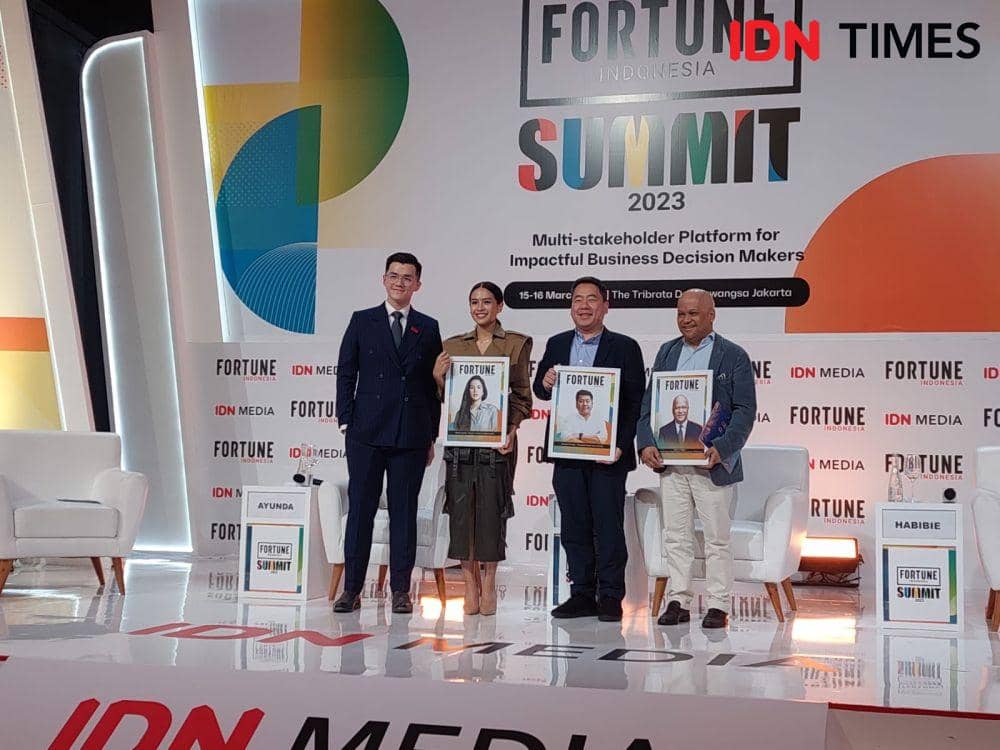 Maudy Ayunda di FORTUNE Indonesia Summit 2023 hari pertama, di The Tribrata, Jakarta, pada Rabu (15/3/2023). (Dok. IDN Times/Erfah Nanda)