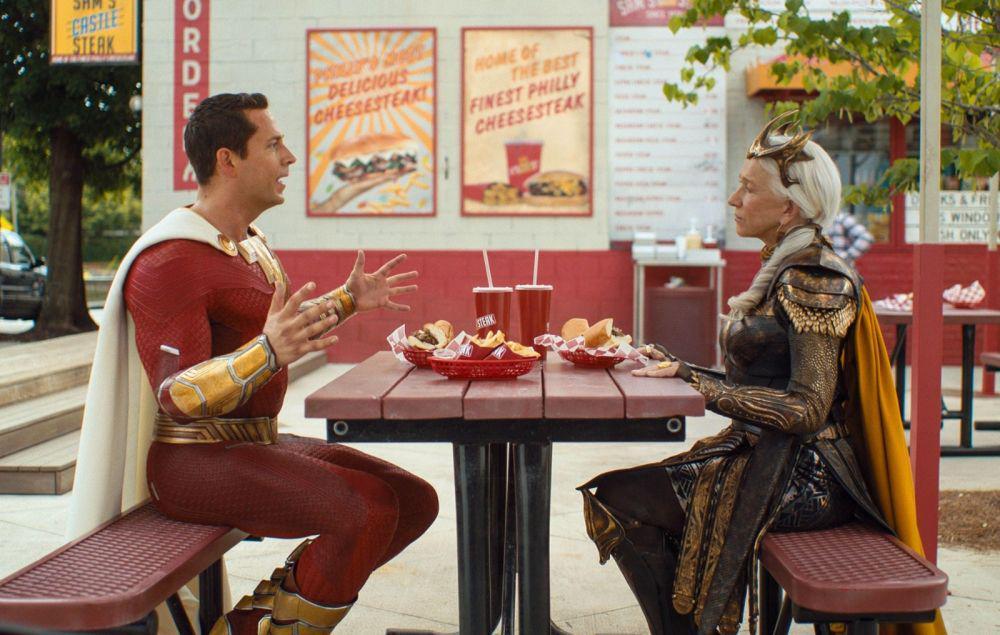 12 Rekomendasi Film Superhero Genre Komedi Non-Marvel, Ada Shazam 2!