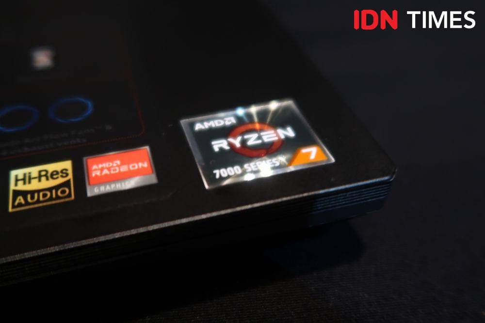 AMD Ryzen 7 7000 series beserta GPU Radeon 7600S (IDN Times/Alfonsus Adi Putra)