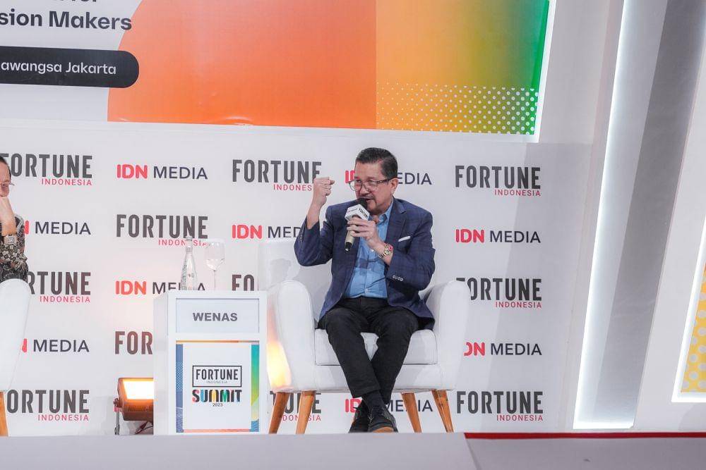 Tony Wenas, President Director Freeport Indonesia ketika menjadi narasumber pada acara Fortune Indonesia Summit 2023, di Tribrata, Jakarta, Rabu (15/3/2023). (Herka Yanis Pangaribowo/IDN Media)