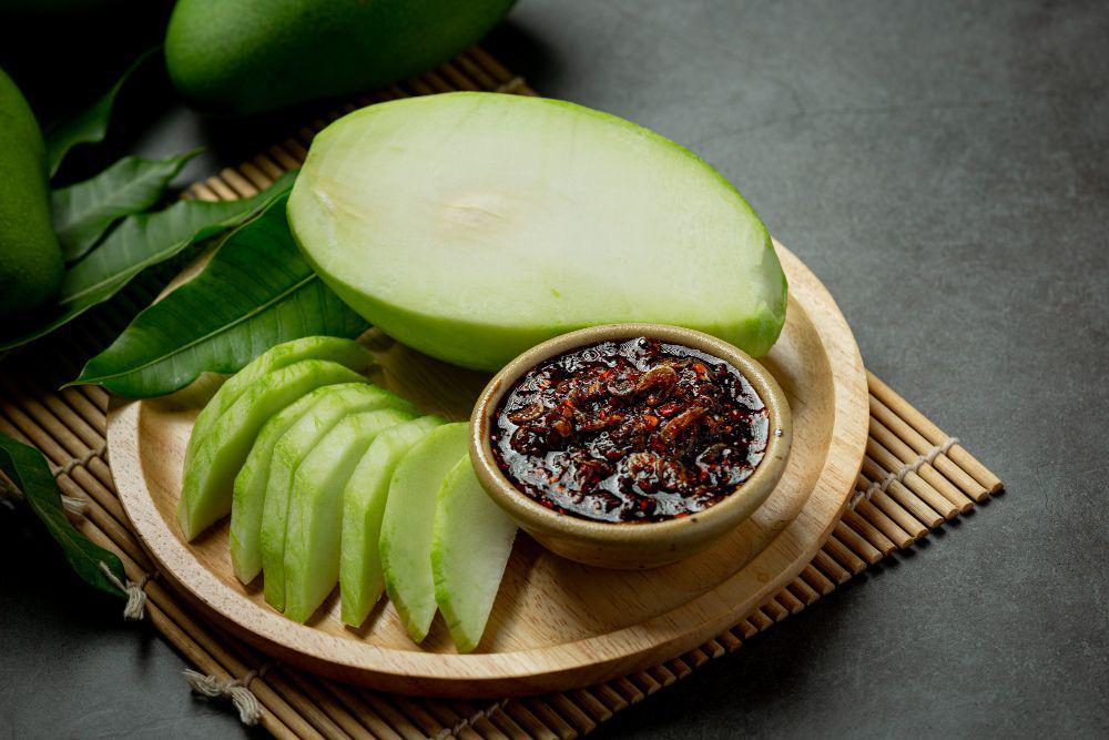 Rujak mangga (freepik.com/jcomp)
