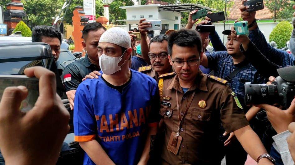 Penangguhan Ditolak, Ferry Irawan Ditahan di Lapas Kediri