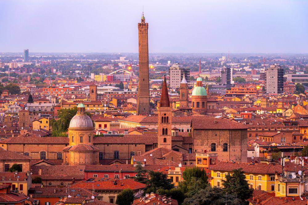 Bologna (unsplash.com/Petr Slováček)