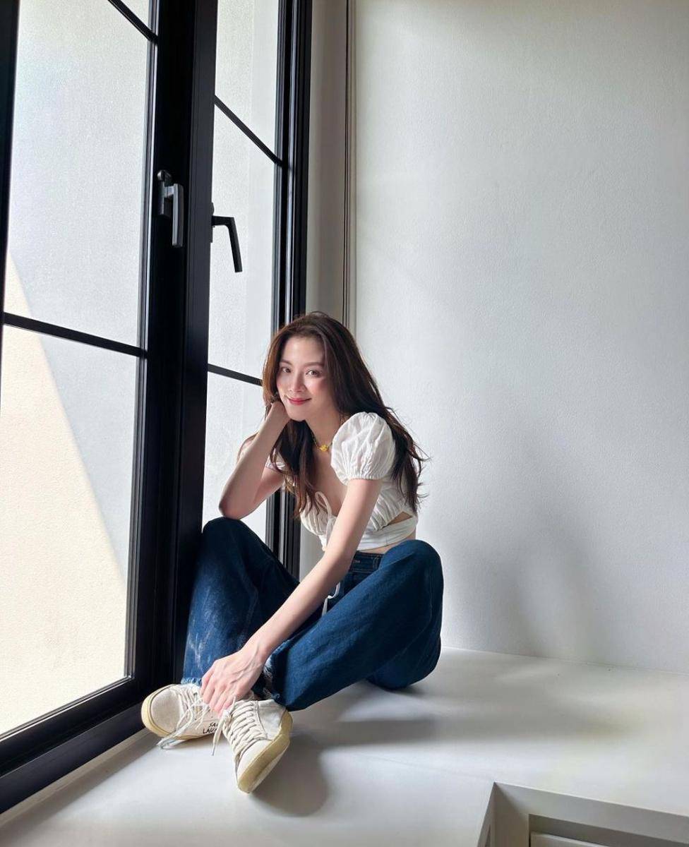 Baifern Pimchanok (instagram.com/baifernbah)