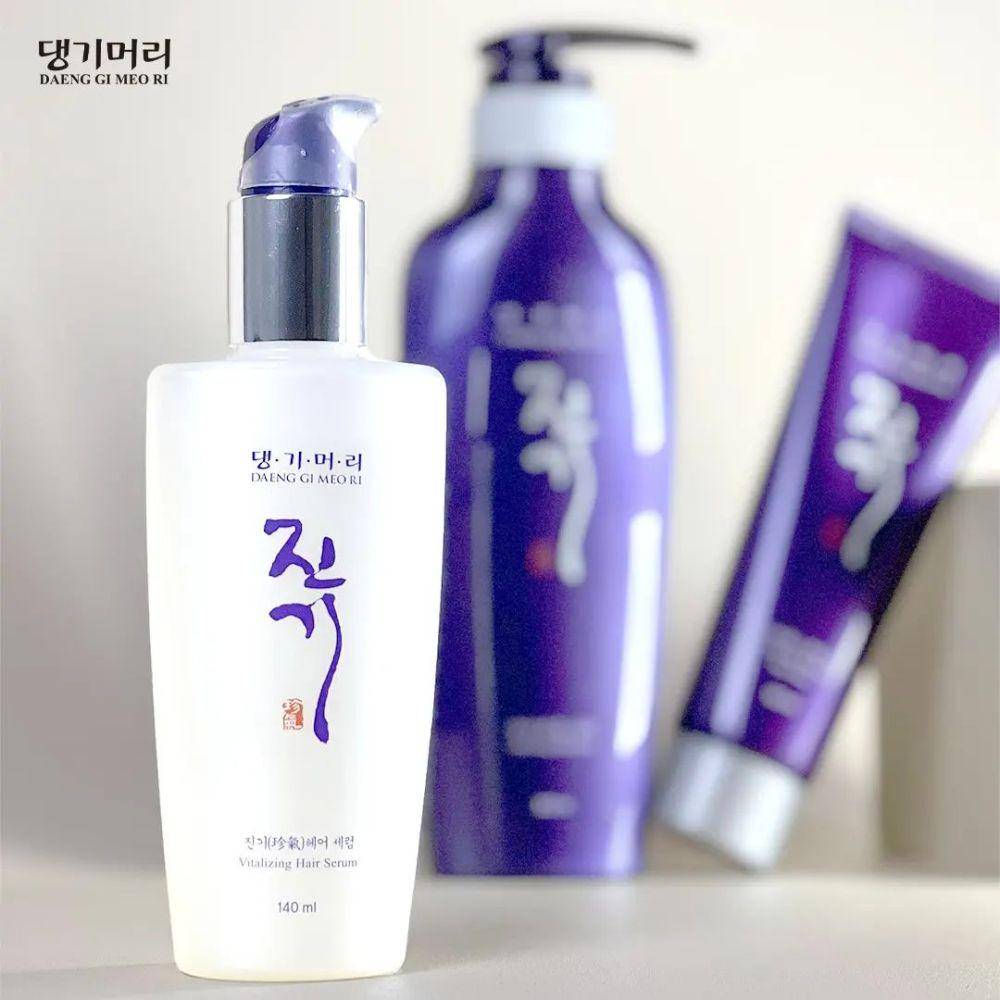 Daeng Gi Meo Ri Vitalizing Hair Serum (instagram.com/daenggimeori_id)