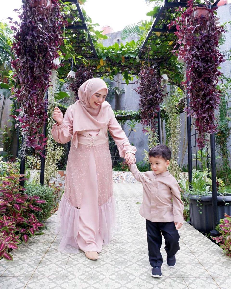potret hamil Vebby Palwinta hingga lahiran anak kedua (instagram.com/vebbypalwinta)