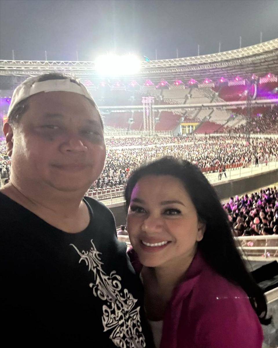 Airlangga Hartarto dan keluarga nonton BLACKPINK (instagram.com/yanti.airlangga)