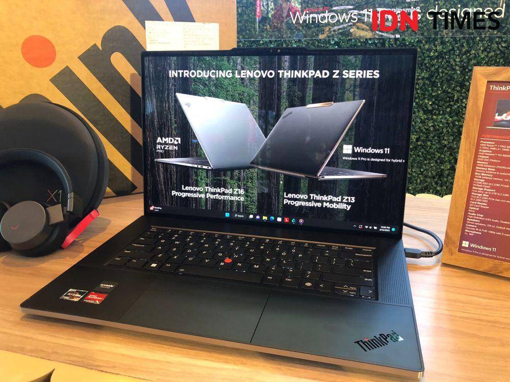 ilustrasi Lenovo ThinkPad Z16 (IDN Times/Rifki Wuda Sudirman)