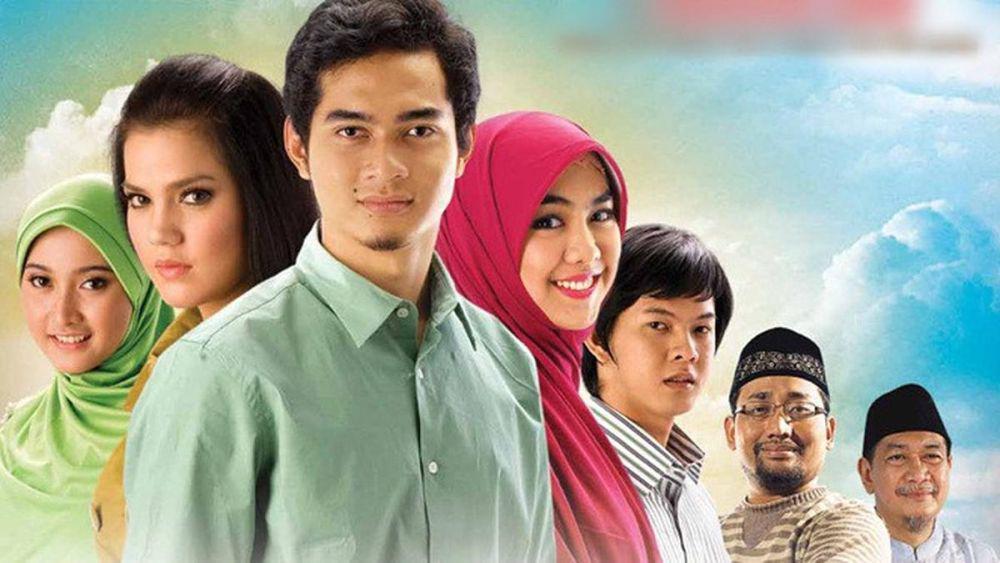 Ketika Cinta Bertasbih (dok. SinemArt Pictures / Ketika Cinta Bertasbih)