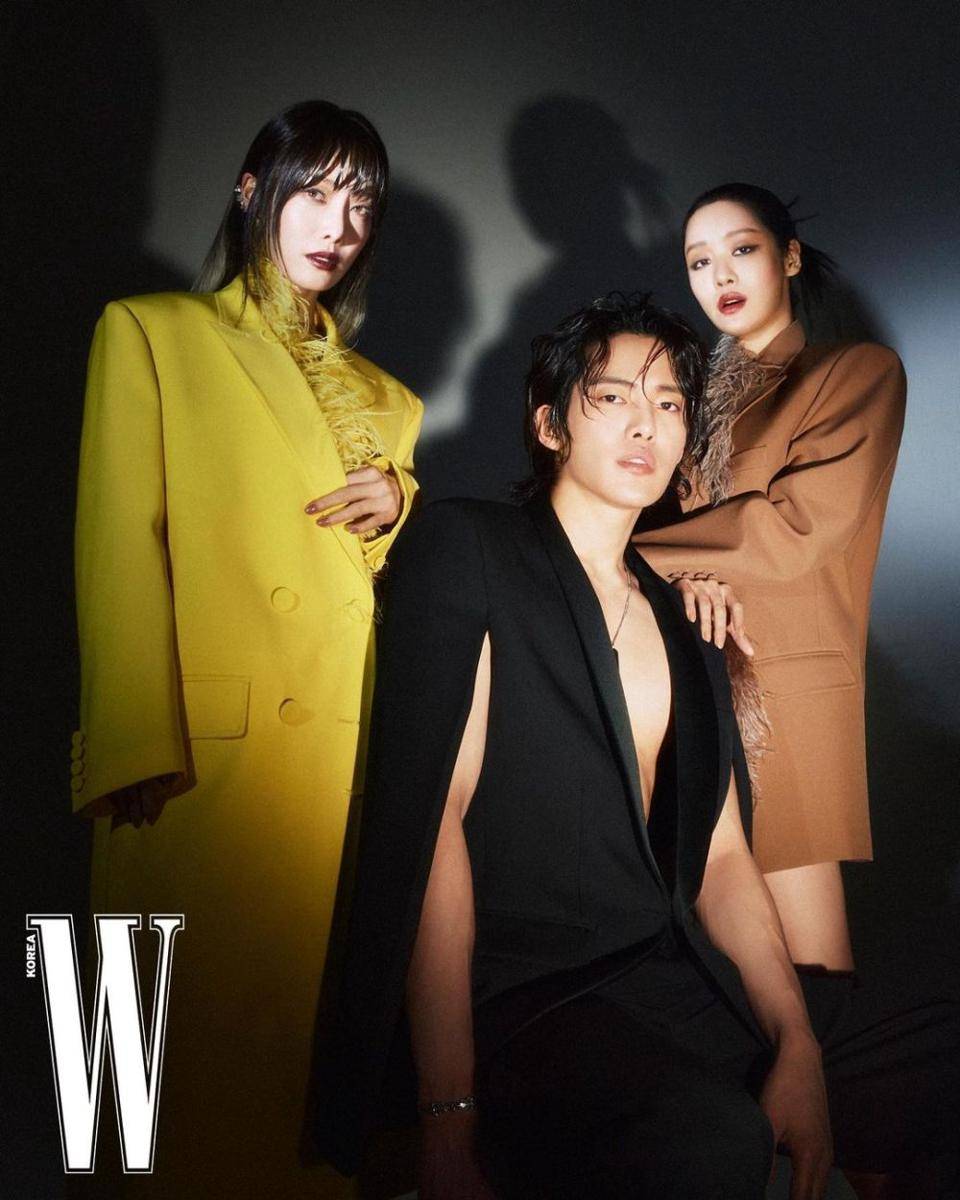 pemotretan Kim Gun Woo, Kim Hieora, dan Cha Joo Young (instagram.com/wkorea)