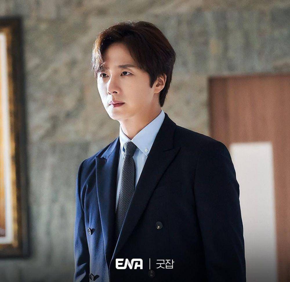 Jung Il Woo di drama Good Job (instagram.com/channel.ena.d)