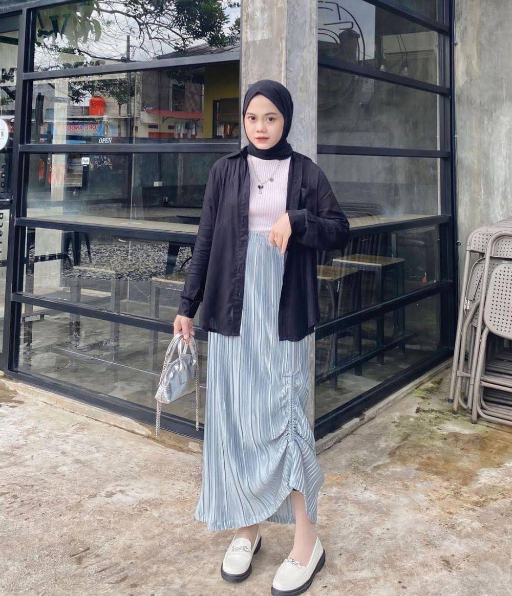 Rizka Dwi Husnainy (instagram.com/rizkahsnainy)